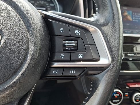 Used 2020 Subaru Forester Premium AWD/4WD image 25