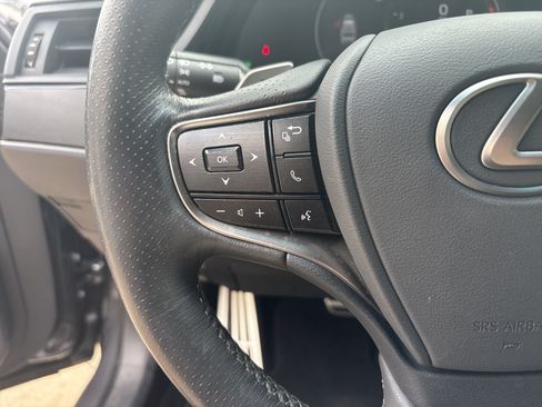 Used 2023 Lexus ES 350 F Sport w/ Accessory Package (Z1) FWD image 19