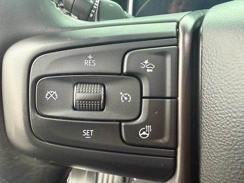 Used 2024 GMC Sierra 1500 AT4 w/ Technology Package AWD/4WD image 28