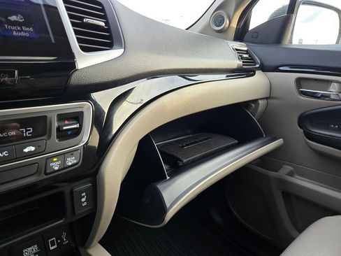 Used 2019 Honda Ridgeline RTL-E image 16