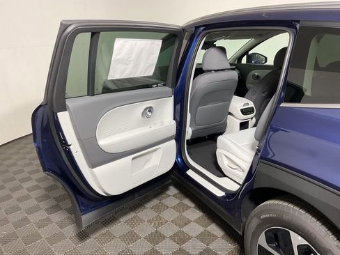 New 2026 Hyundai Ioniq 9 SE AWD/4WD image 32