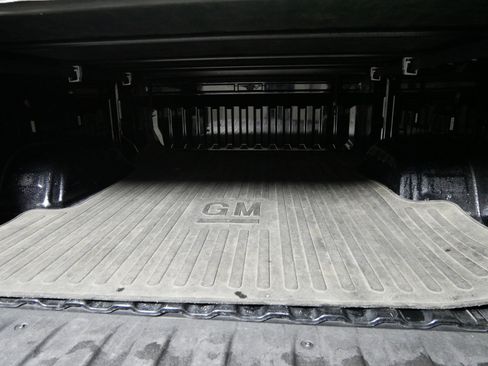 Certified 2019 Chevrolet Silverado 1500 LTZ w/ LTZ Plus Package image 18