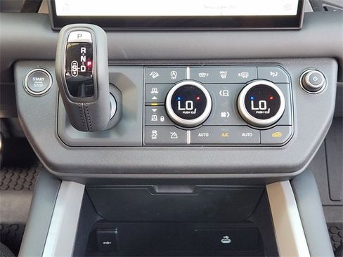 New 2025 Land Rover Defender 110 V8 image 14
