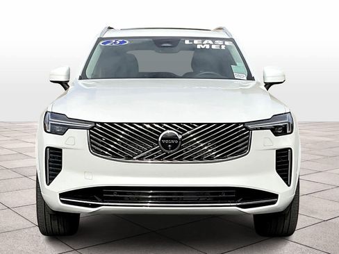 Used 2025 Volvo XC90 B5 Plus w/ Protection Package Premier image 3