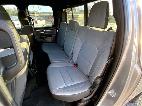 Used 2021 RAM 1500 Big Horn image 22