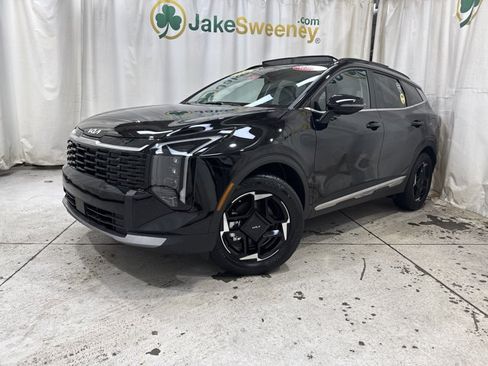 Certified 2026 Kia Sportage EX w/ EX Panorama Roof Package AWD/4WD image 11