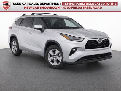 Used 2024 Toyota Highlander LE