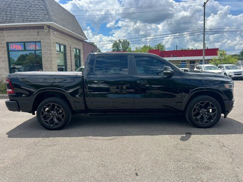 Used 2020 RAM 1500 Limited w/ Black Appearance Package AWD/4WD image 5