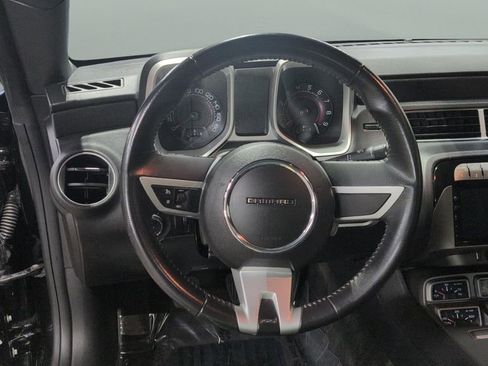 Used 2010 Chevrolet Camaro SS RWD image 9