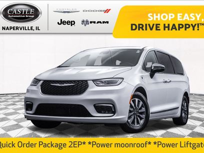 Used 2023 Chrysler Pacifica Limited