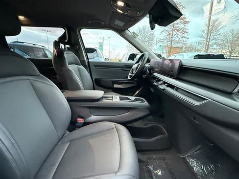 Used 2024 Kia EV9 Light Long Range image 34