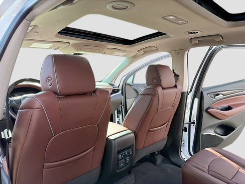 Used 2020 Buick Enclave Avenir w/ Avenir Technology Package image 6