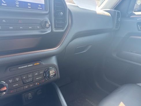 Used 2024 Ford Bronco Sport Outer Banks w/ Tech Package image 23