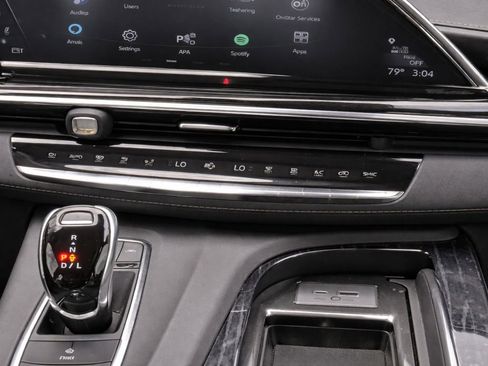 Used 2023 Cadillac Escalade Sport w/ LPO, ONYX Package AWD/4WD image 31