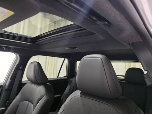 New 2026 Subaru Outback Limited image 25