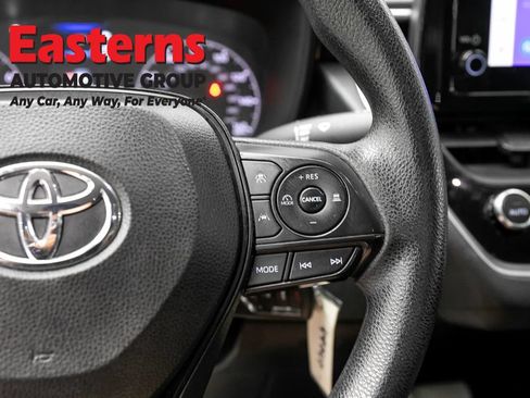 Used 2023 Toyota Corolla LE FWD image 15