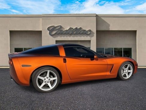 Used 2007 Chevrolet Corvette Coupe w/ Preferred Equipment Group image 3
