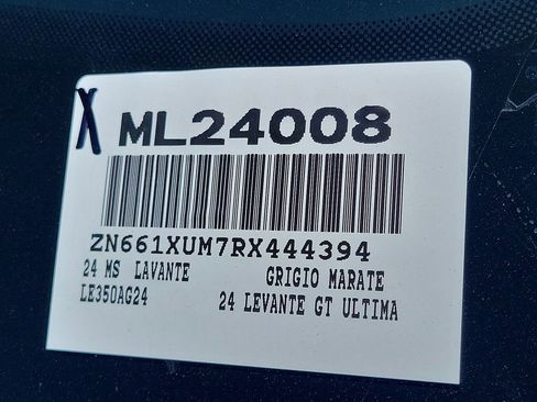 Used 2024 Maserati Levante GT Ultima image 18