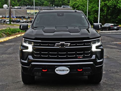 Used 2024 Chevrolet Silverado 1500 LT Trail Boss w/ LT Trail Boss Premium Package AWD/4WD image 5