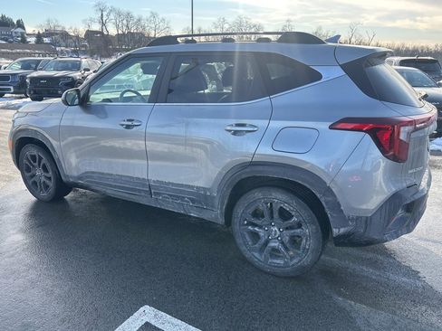Certified 2024 Kia Seltos X-Line image 4