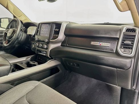 Used 2019 RAM 1500 Big Horn RWD image 34