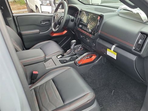 New 2025 Nissan Frontier Pro-X w/ Pro Premium Package image 11
