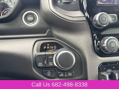 Used 2025 RAM 1500 Warlock AWD/4WD image 23