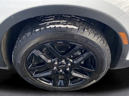 Used 2024 Chevrolet Blazer LT w/ Convenience Package image 21