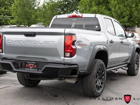 Used 2023 Chevrolet Colorado Trail Boss AWD/4WD image 17