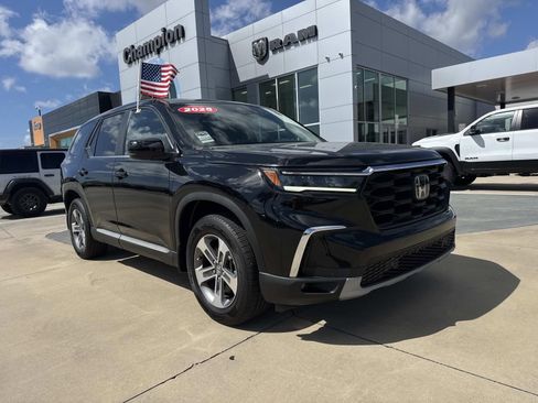 Used 2025 Honda Pilot EX-L image 1