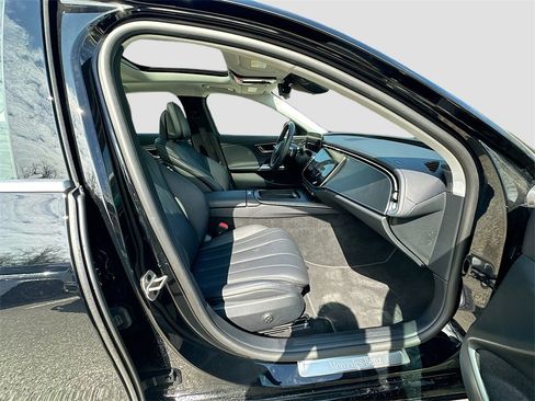 Certified 2025 Mercedes-Benz E 350 Sedan image 30