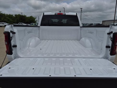 New 2026 RAM 1500 Tradesman AWD/4WD image 8