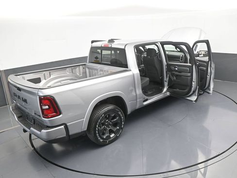 Used 2025 RAM 1500 Big Horn AWD/4WD image 63