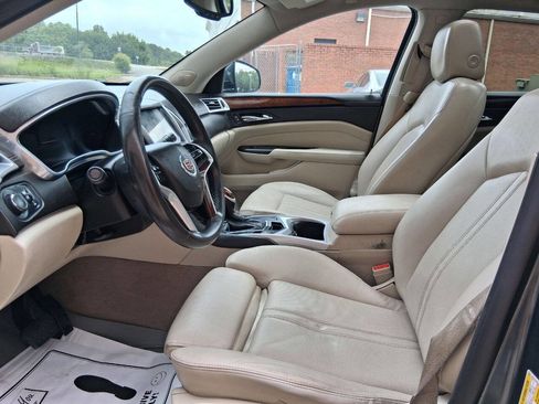 Used 2013 Cadillac SRX Luxury FWD image 10