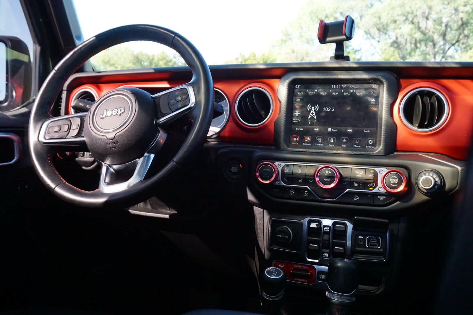 Used 2020 Jeep Wrangler Unlimited Rubicon AWD/4WD image 9