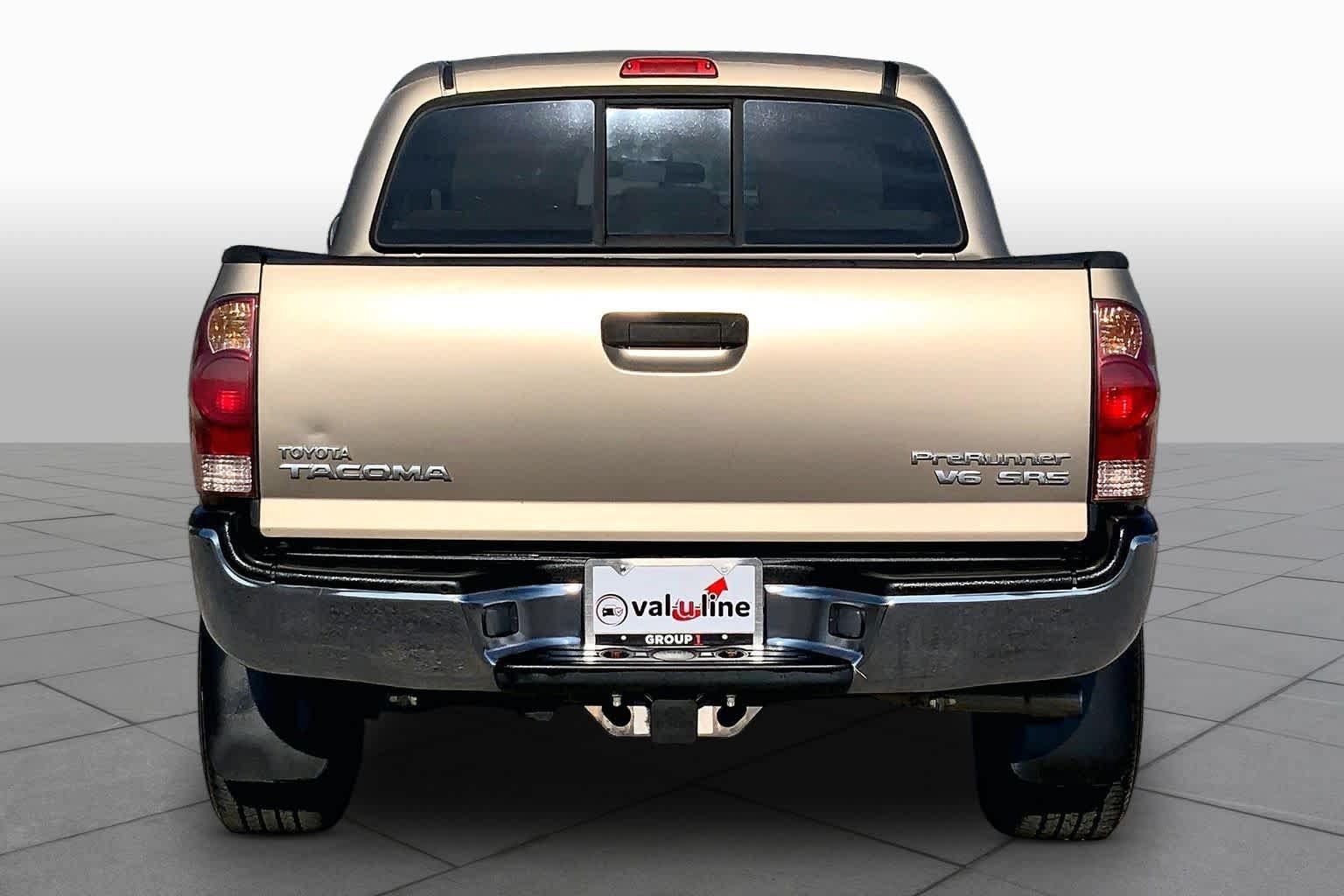 Used 2006 Toyota Tacoma PreRunner w/ SR5 Pkg #2 RWD image 4
