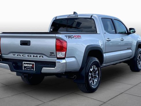 Used 2023 Toyota Tacoma TRD Off-Road AWD/4WD image 13