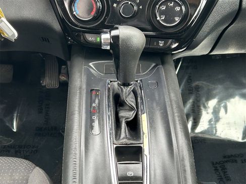 Used 2020 Honda HR-V LX image 20