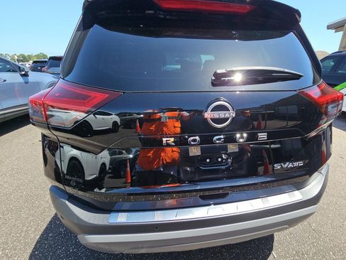 Used 2023 Nissan Rogue SV w/ SV Premium B Package AWD/4WD image 5
