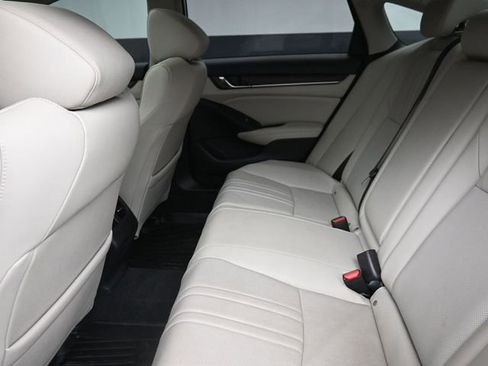 Used 2019 Honda Accord EX-L image 19
