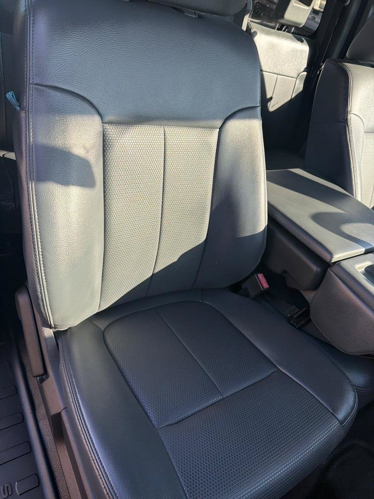 Used 2015 Ford F250 XL w/ Power Equipment Group AWD/4WD image 16