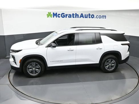 Certified 2025 Chevrolet Traverse LT image 21