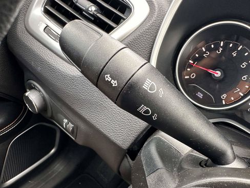 Used 2018 Jeep Compass Sport AWD/4WD image 19