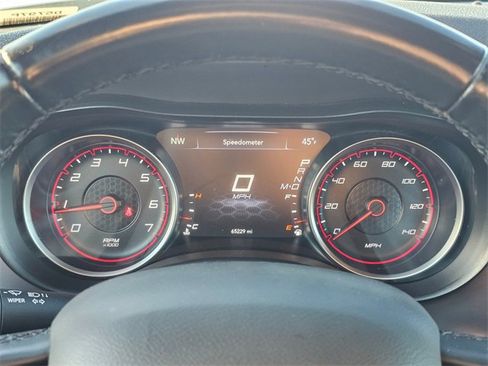 Used 2022 Dodge Charger SXT w/ Leather Interior Group image 18