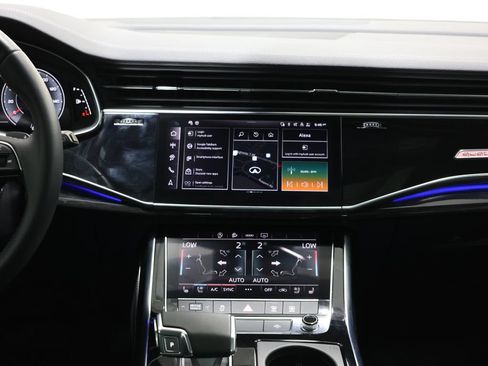 Used 2025 Audi Q7 3.0T Premium Plus w/ Premium Plus Package AWD/4WD image 19