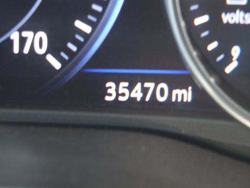 Used 2024 Buick Enclave Premium image 24