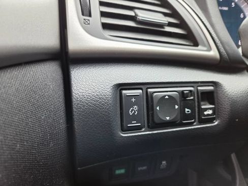 Used 2014 Nissan Sentra SV FWD image 19