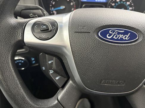 Used 2014 Ford Focus SE w/ SE Winter Package image 28