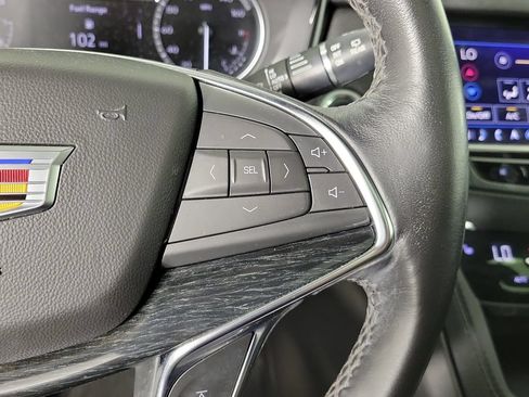 Certified 2024 Cadillac XT5 Premium Luxury w/ LPO, Floor Liner Package AWD/4WD image 24