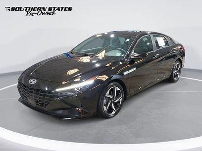 Used 2023 Hyundai Elantra SEL w/ Convenience Package
